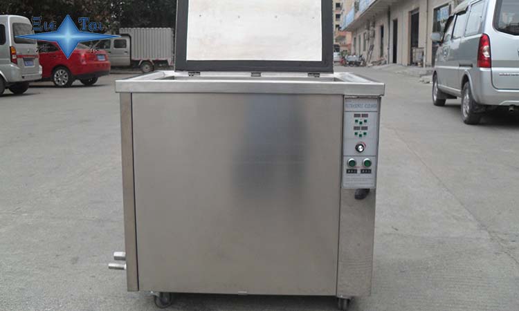 家用超聲波清洗機與工業(yè)超聲波清洗機的區(qū)別