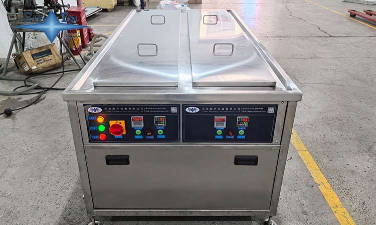 超聲波清洗機(jī)的機(jī)油選擇：類型、特性與應(yīng)用指南