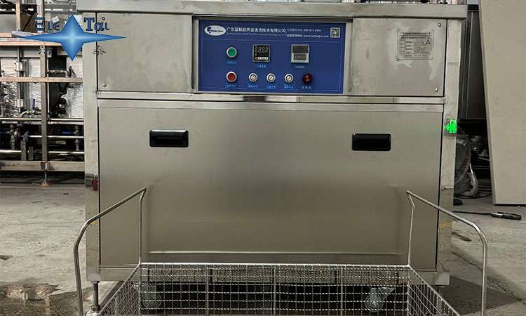 超聲波清洗機中的泵選型指南：類型、功能與應(yīng)用場景分析