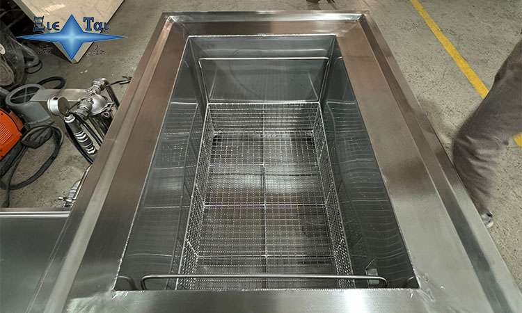 超聲波清洗機(jī)的核心功能與實際應(yīng)用詳解