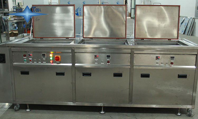 大型超聲波清洗機(jī)如何根治油污頑疾？潔泰非標(biāo)定制，讓清洗不再背鍋