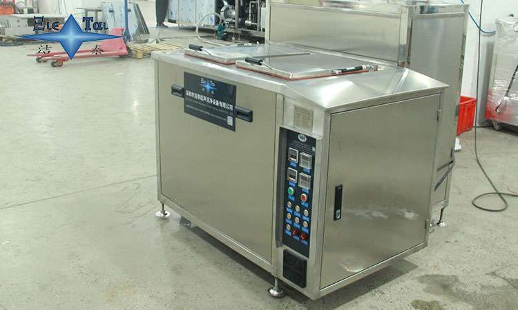 頑固油漬沖不掉？手工刷洗三遍還返工？該換清洗方式了