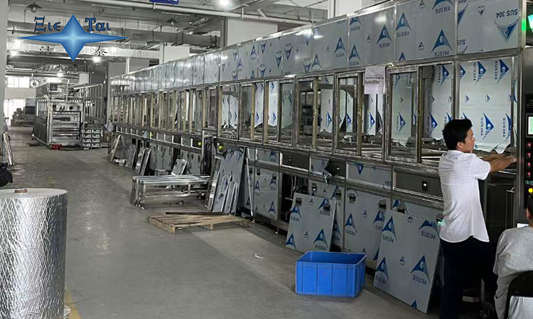 超聲波清洗機(jī)廠家直擊工業(yè)油污難題——潔泰全自動超聲波清洗設(shè)備，讓每一個(gè)死角潔凈如新