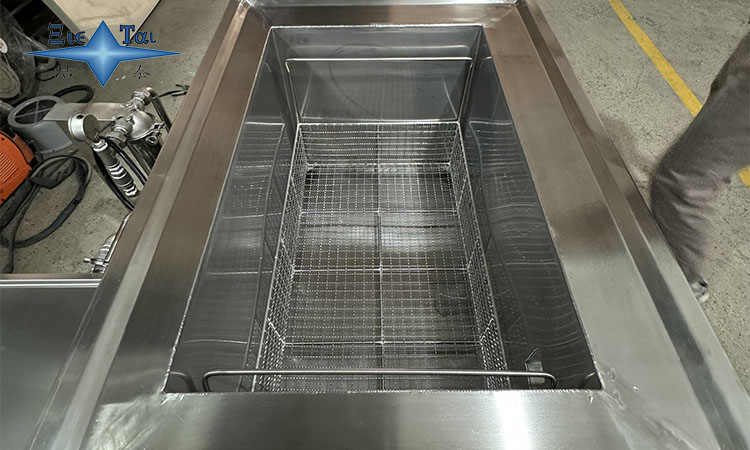 超聲波清洗機怎么選？潔泰20年老師傅團隊：專治各種“奇形怪狀”，非標定制不將就